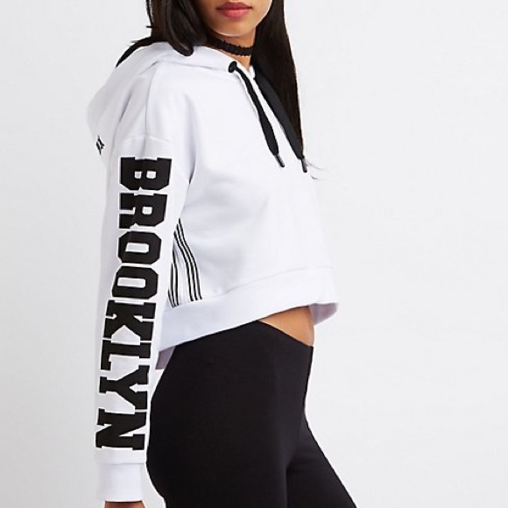 Brooklyn cropped hoodie and beanie